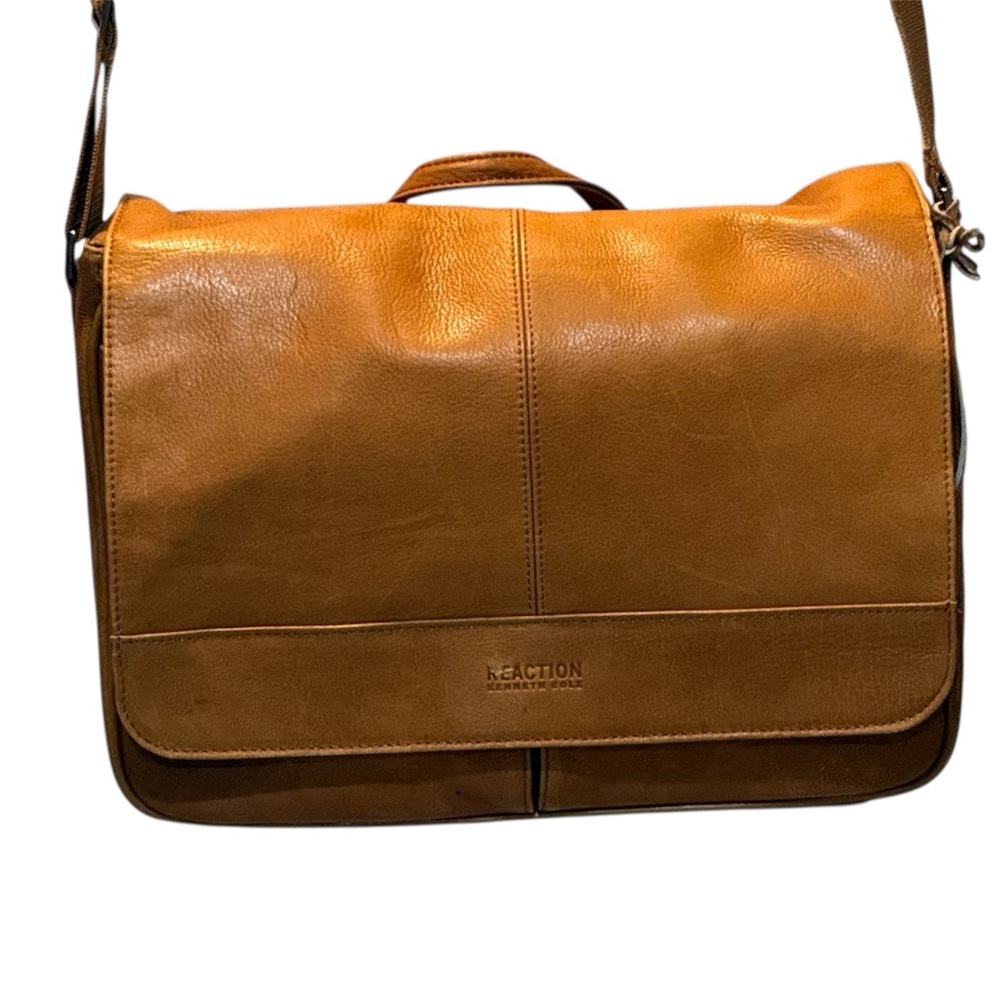 Kenneth Cole Reaction Men's Tan Leather Messenger Bag